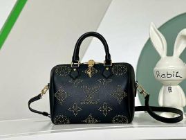 Picture of LV Lady Handbags _SKUfw147523887fw